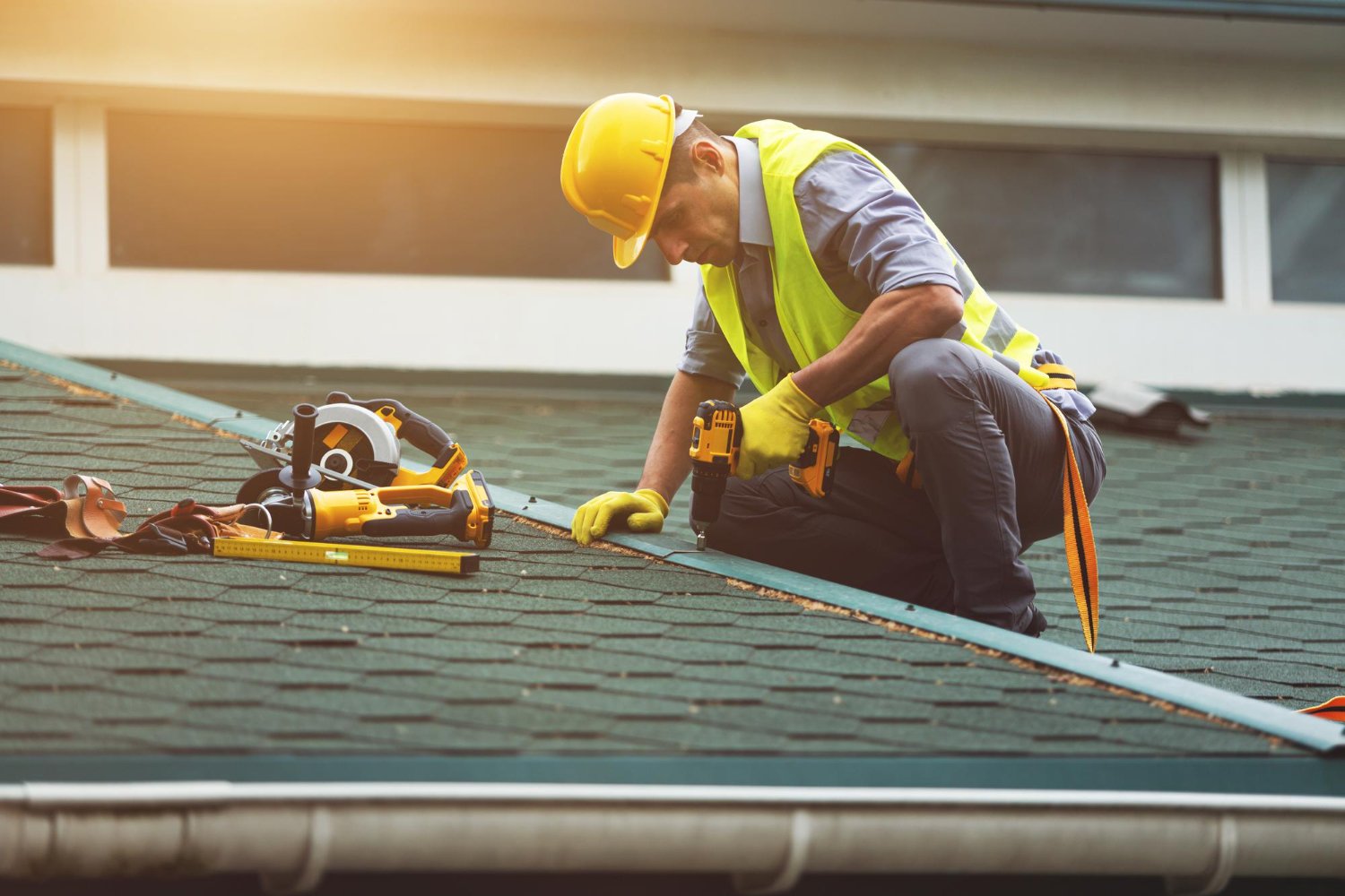 Essential Commercial Roofing Maintenance Tips for Longevity image
