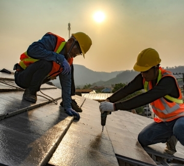Commercial Roofing Safety: Best Practices and Protocols for Workers sidebar image